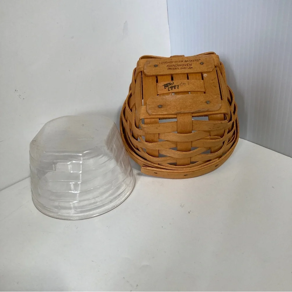 LONGABERGER 1997 Small Mini Round Planter Basket Leather Handles 4.5 x 3 in Tall